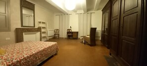 2 chambres, bureau, Wi-Fi gratuit