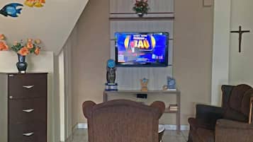 20-inch TV with digital channels