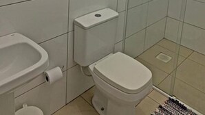 Tradisjonelt enkeltrom | Bad | Dusj