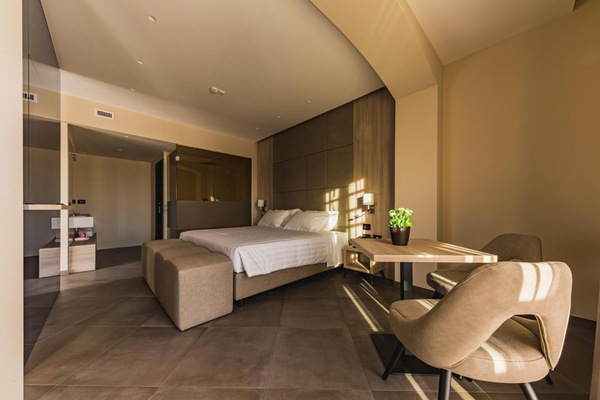 Studiosuite | Minibar, Zimmersafe, Schreibtisch, Verdunkelungsvorhänge