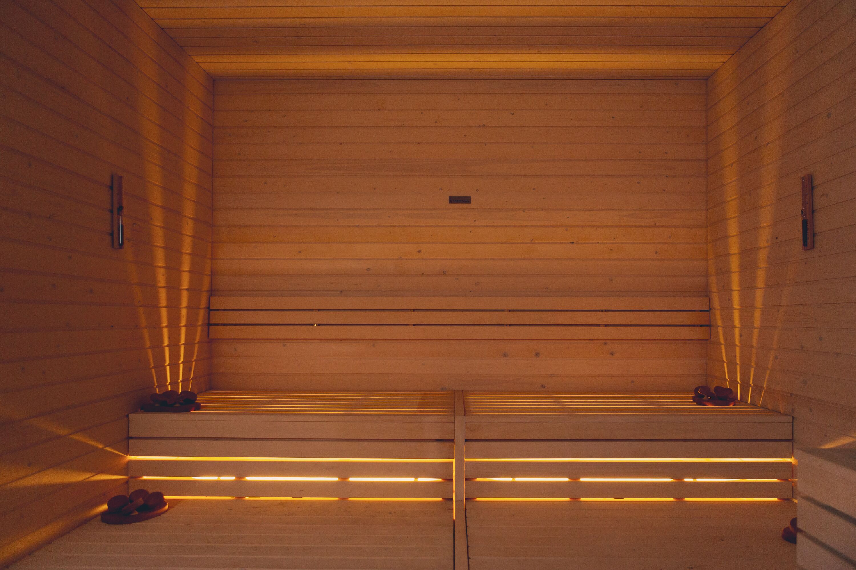 couples treatment room(s), body treatments, body wraps, body scrubs