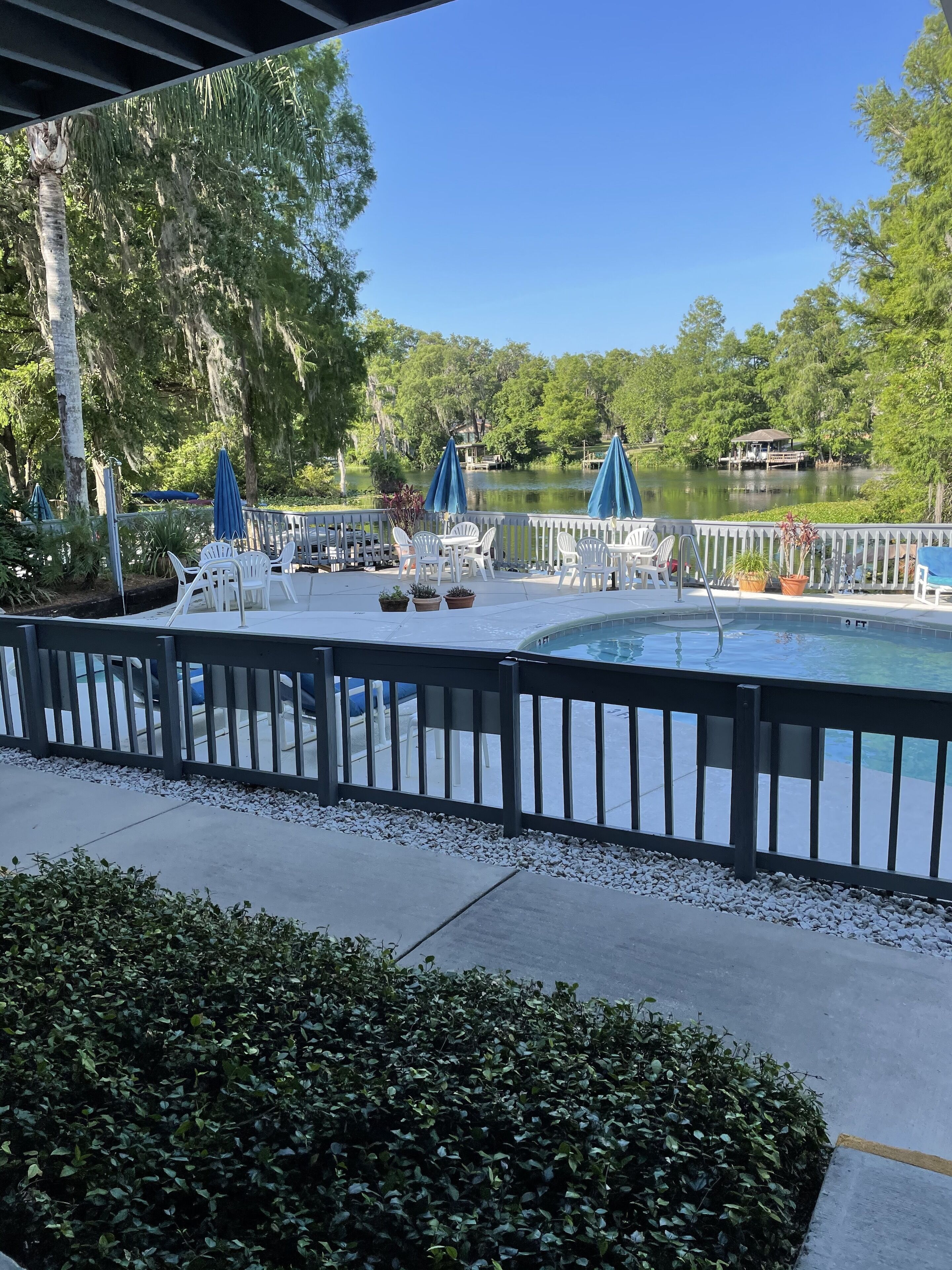 First floor condo - 1 bed 1 bath riverfront, poolside with outdoor patio and spa