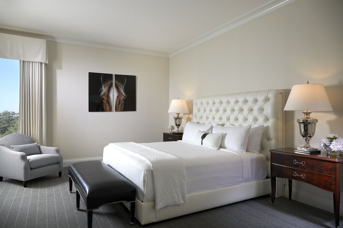 Standaard kamer, 1 kingsize bed | Luxe beddengoed, een kluis op de kamer, verduisterende gordijnen