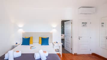 8 bedrooms, iron/ironing board, free WiFi, bed sheets