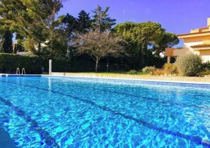 Udendørs pool