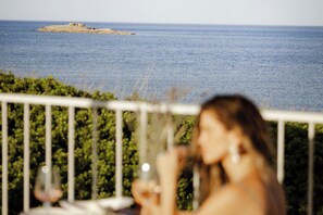 Restaurant -  ALERO Seaside Skyros Resort (Skiros)
