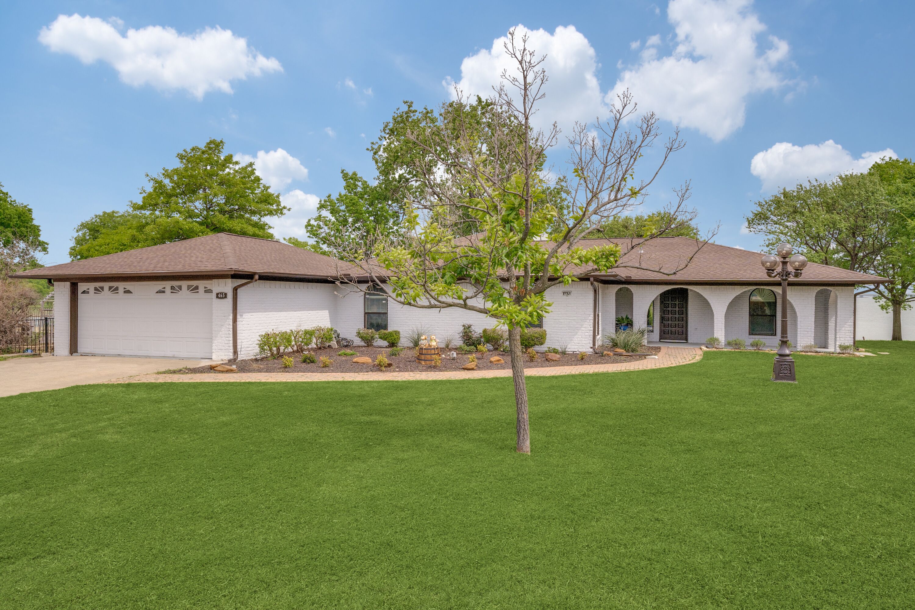 Quiet Lakehouse in a Private Neighborhood in DFW