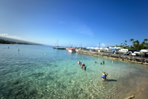 På stranden, liggestole, badehåndklæder