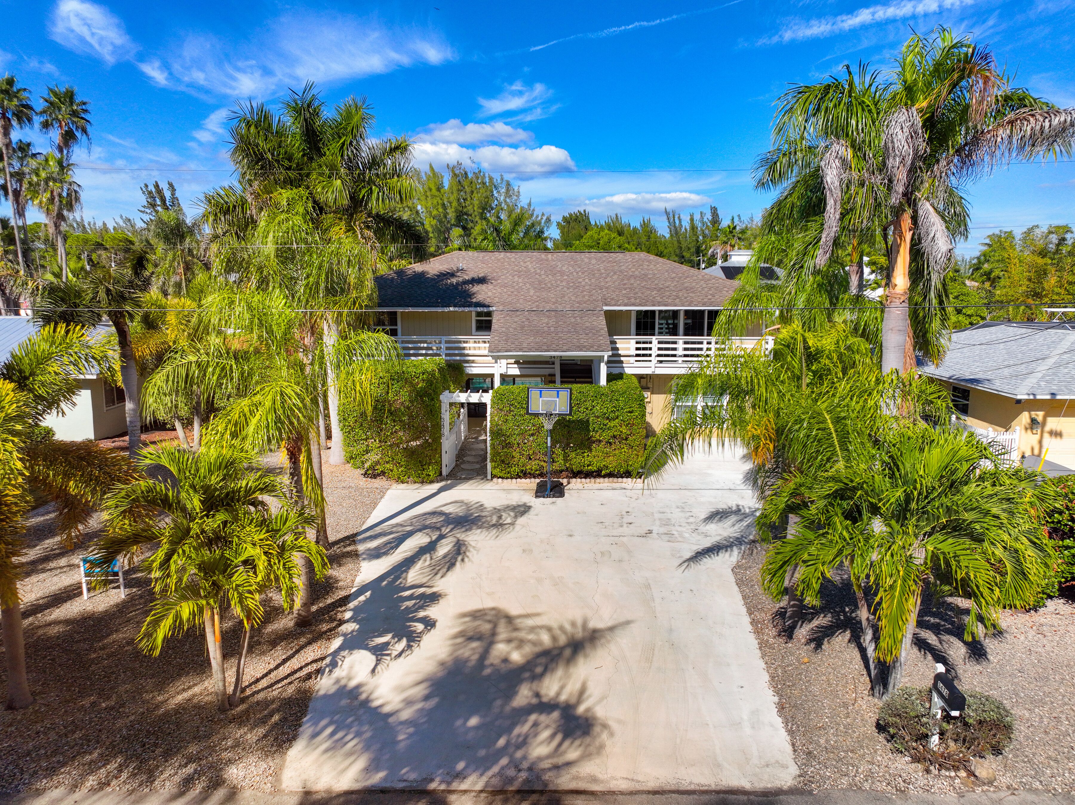 SEASIDE VILLA DESTIN - In the heart of Pine island