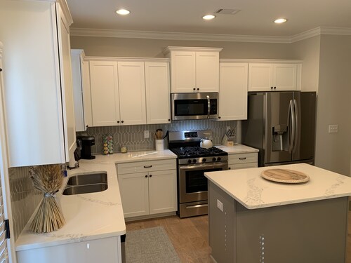 LakePoint Basecamp 4BR — Promo Rates Applied