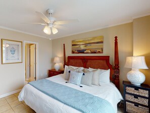 3 bedrooms, laptop workspace, iron/ironing board, WiFi