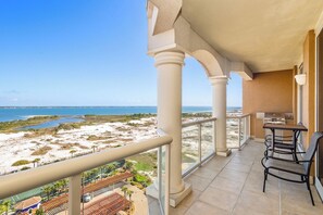 Property grounds - T3 Luxury • Walk to Beach • Sleeps 6 - 3-1205 (Pensacola Beach)