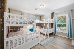5 Schlafzimmer, kostenloses WLAN, Bettwäsche