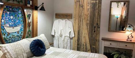 1 chambre, bureau, fer et planche à repasser, Wi-Fi gratuit