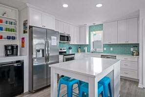 Fridge, microwave, oven, dishwasher - Dream Weaver: Spacious 4BR home in Holden Beach, perfect for family getaways! (Holden Beach)