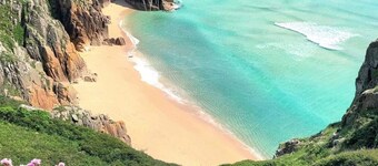 2-เบด คอทเทจ, สลีปส์ 5, เพ็ทส์ โอเค, โคลส ทู โคสต์