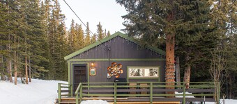 The Fox Den is the perfect cabin for a couples get away near Breckenridge CO.