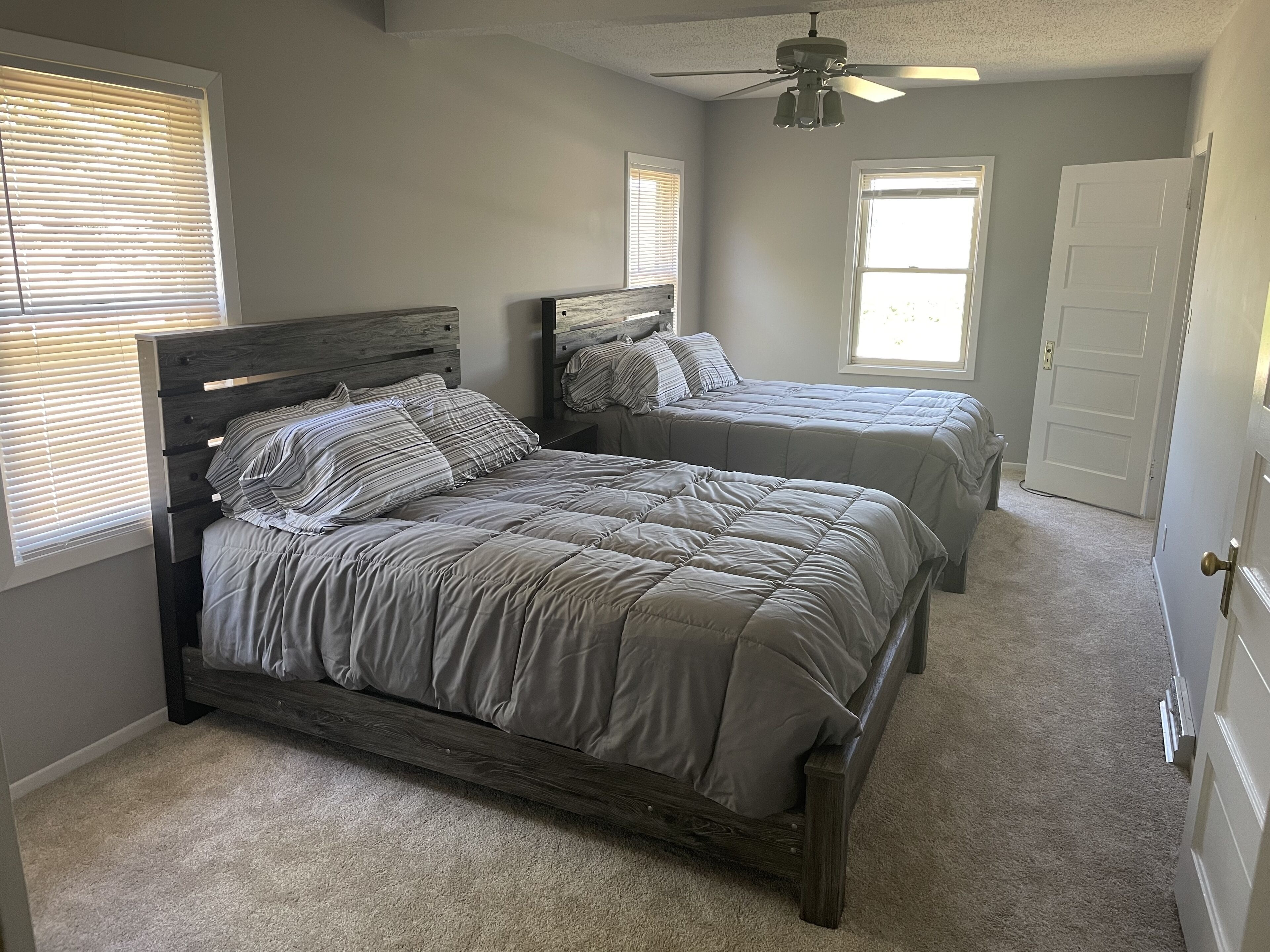 4 多间卧室、WiFi、床单