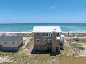 Exterior - Ocean Front Home, 2 covered decks, hot tub, elevator, game-room....... (North Topsail Beach)