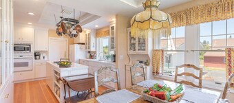 Charming Farm House In The Vineyards On Over 12 Acres