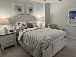 3 bedrooms, iron/ironing board, free WiFi, bed sheets - Hamilton 202, Oceanfront, Litchfield by the Sea (Pawleys Island)