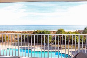 Pool - Hamilton 202, Oceanfront, Litchfield by the Sea (Pawleys Island)