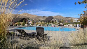 Unclassified image, 2 of 50, button - Welcome to Summersalts at Lake Chelan (Chelan)