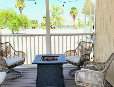 Tiny Home Colorado River View/Near Quartzsite