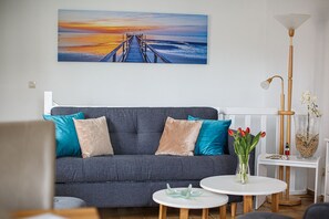 TV, DVD-spiller og stereoanlegg