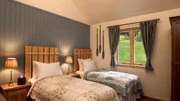 3 camere, una cassaforte in camera, ferro/asse da stiro, Wi-Fi gratuito