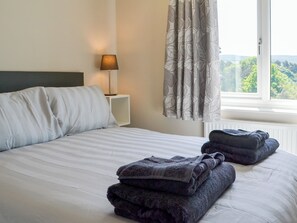 3 間睡房、免費 Wi-Fi、床單