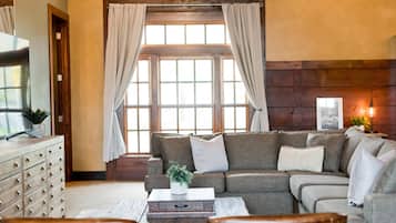 Televisión, Netflix, servicios de streaming y biblioteca musical