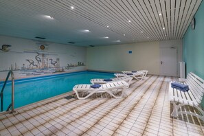 Innenpool, beheizter Pool