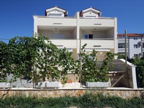 Apartment | Exterior - Remarkable 2-bed Apartment in Srima With sea View (Vodice)