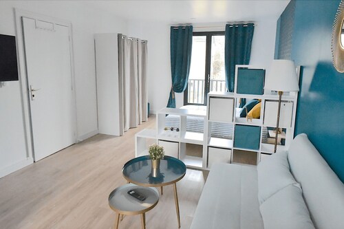 Studio Atypique, Refait à Neuf, Tout Équipé