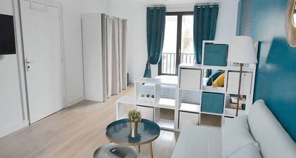 Studio atypique, refait à neuf, tout équipé