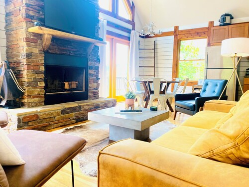 The Rocking A Frame - modern meets cozy.