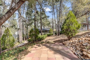 Property grounds - 1 Mi to Dtwn Prescott: Quiet Cabin in the Pines! (Prescott)