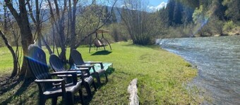 THE CABIN on Lake Creek River