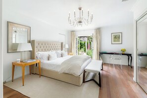 4 habitaciones, escritorio, wifi gratis y ropa de cama 