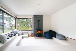 50-inch flat-screen TV with cable channels, TV - The Castle (Hakuba)