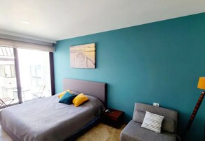 1 bedroom, iron/ironing board, free WiFi
