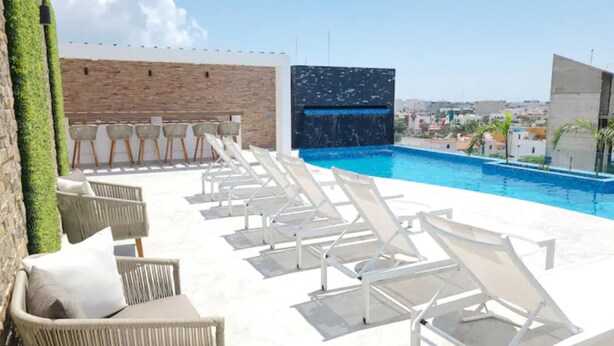 Outdoor pool - Deluxe Studio (Playa del Carmen)