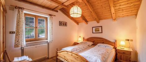 3 slaapkamers, gratis wifi, beddengoed