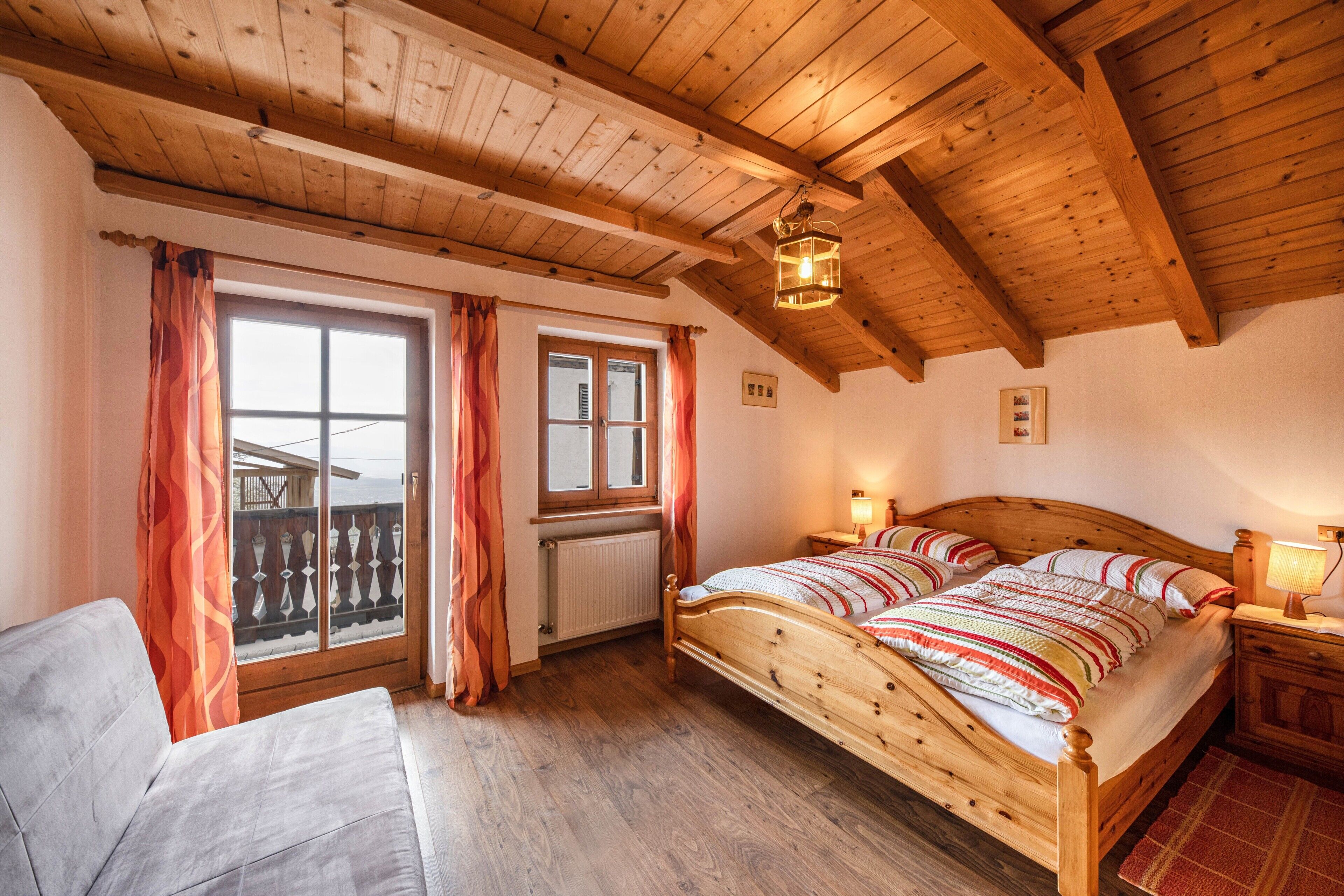 3 habitaciones, wifi gratis y ropa de cama 