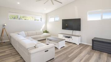 Smart TV