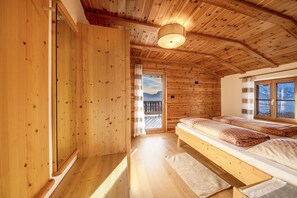 2 habitaciones, wifi gratis y ropa de cama 