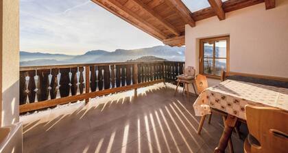 Appartement de vacances "Malgorerhof Sonja" avec vue sur les montagnes, Wi-Fi et jardin partagé