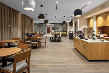 Buffet at TownePlace Suites by Marriott Orlando Airport