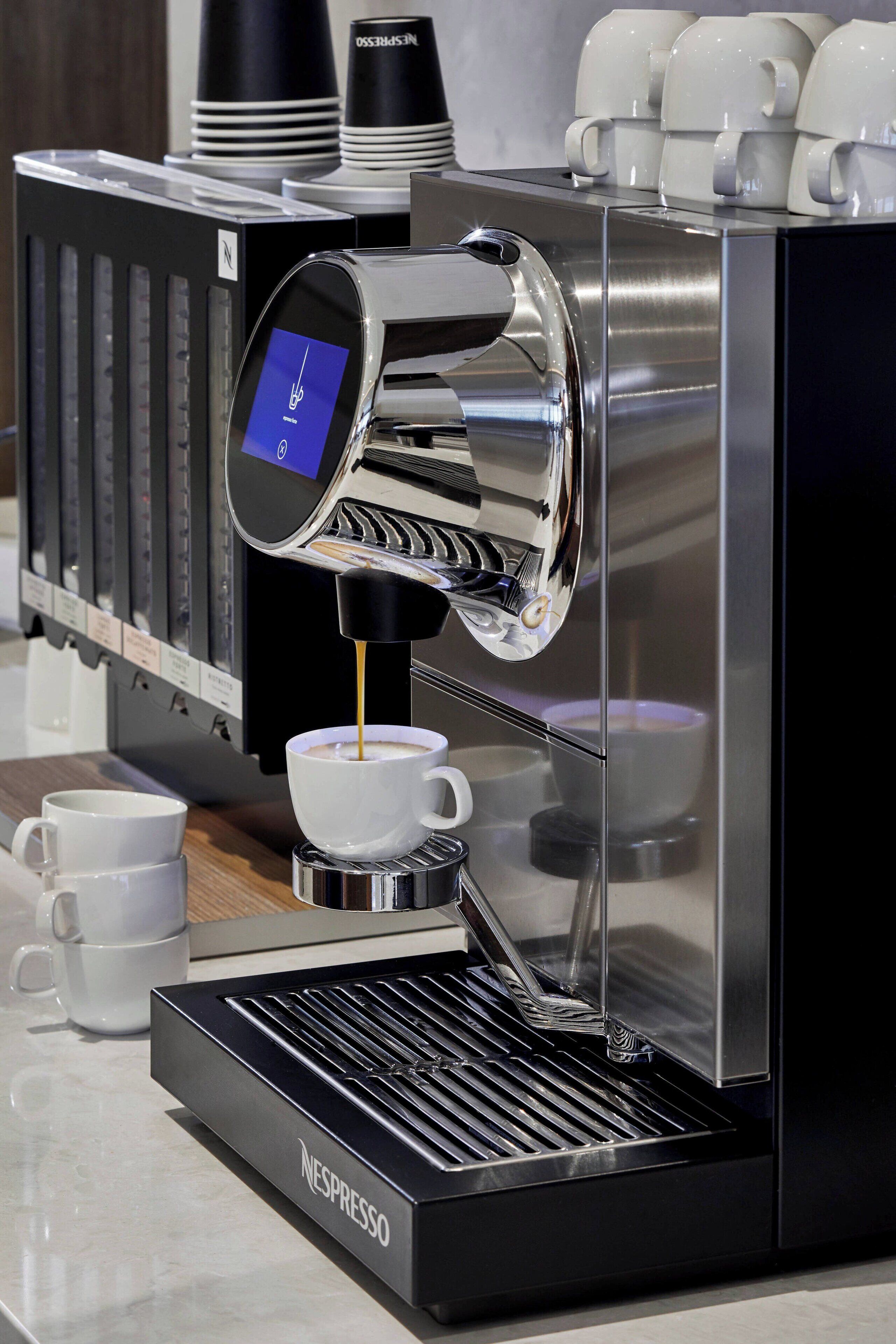 mini-fridge, coffee/tea maker